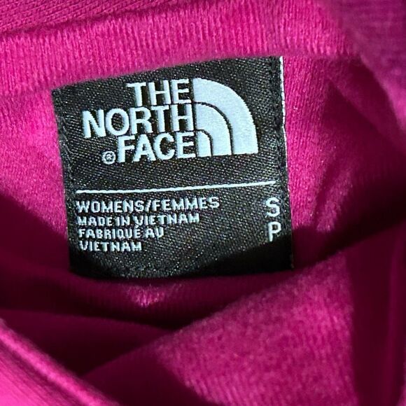 The North Face Reversible Caroluna Quilted Hooded Vest - Picture 6 of 12
